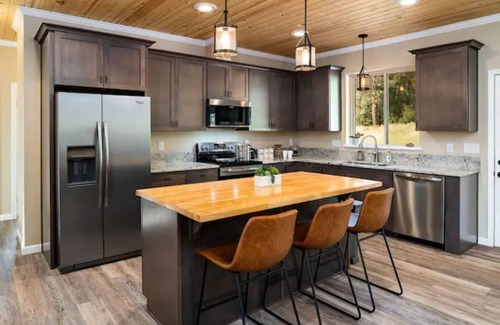 Garden Valley Cabina | Refined Living Surrounded by Beautiful Scenery and Amazing Wildlife