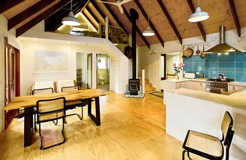 Hepburn Casa | Acogedora casa de campo en la colina
