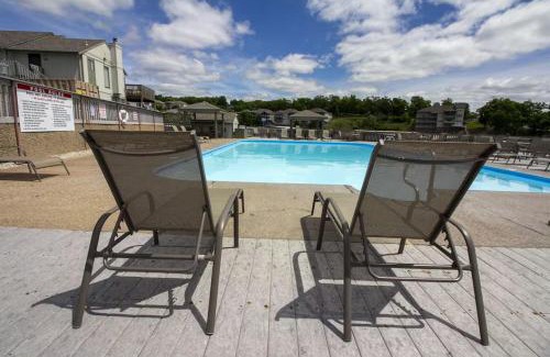 Village of Four Seasons Casa | Reflections 2bd2babalconypoolshottub-4pp