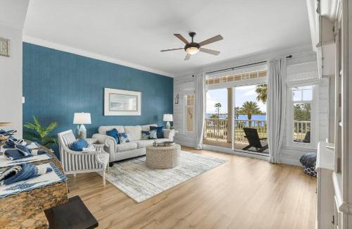 Upper Grand Lagoon Casa | Reflections 307