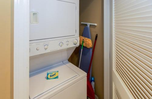Upper Grand Lagoon Apartamento | Reflections at Bay Point 611