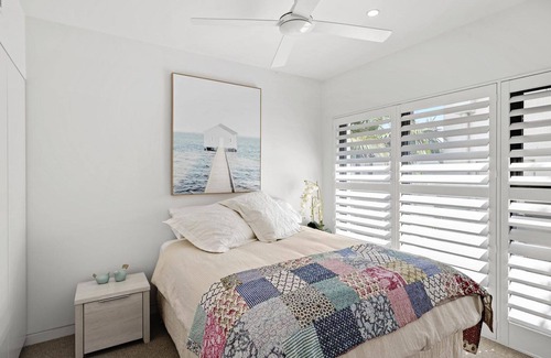 North Avoca Apartamento | Reflections at North Avoca - You’ll feel a million miles away in this elegant and impressive beachfront retreat.