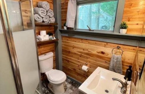 White Mills Casa | Reflections at the Lake