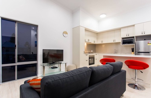 Rockingham Apartamento | Reflections by Rockingham Apartments