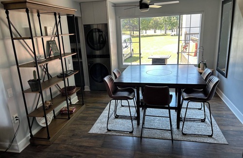 Murfreesboro Casa | Reflections II in BORO