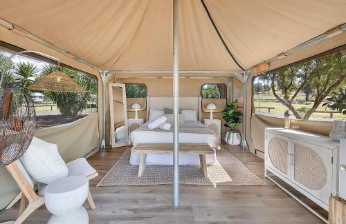 Keepit Hotel | Reflections Lake Keepit - Holiday Park