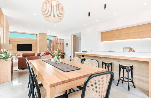 Point Lonsdale Casa | Refresh at Lonnie