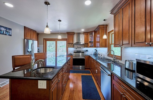 Glen Spey Casa | Refuel at this Spacious Oasis w/Game Rm/Pet Friendly/Kayak on Private Water