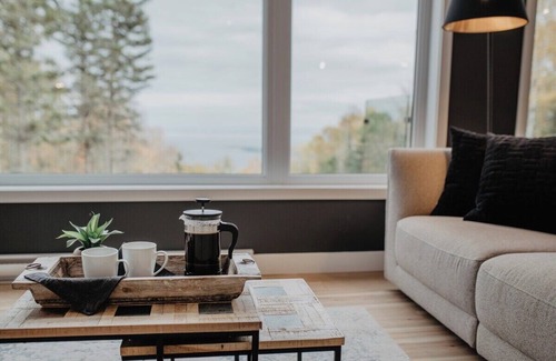 Les Eboulements Chalet De Esquí | Refuge 2 - Ultimate Retreat, Spa and River View