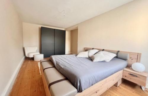 Saint-Coutant-le-Grand Casa | REFUGE CHAMPETRE - Moderne & Confort - Jardin Terrasse Barbecue - Parking et Wifi Gratuit - ESPACE ET DETENTE - Parfaitement équipé - Idéal FAMILLE