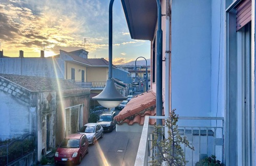 Scillichenti Casa | Refuge of Stazzo Holiday home for groups 20 people