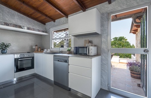 Lloseta Villa | Refugi De Les Aguiles
