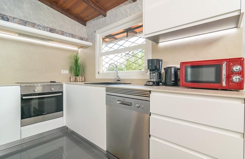 Lloseta Villa | REFUGI DE LES AGUILES - Villa con piscina privada y precioso jardín a las afueras de Llos