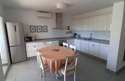 Nerja Cabaña | Reformado Villa con jardín privado y amplias terrazas