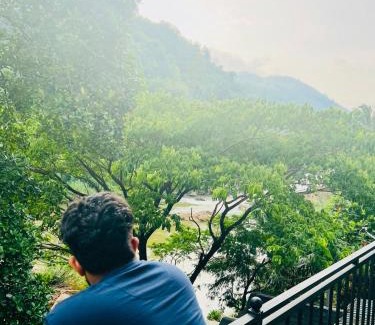 Kandy Hotel | Regal river resort