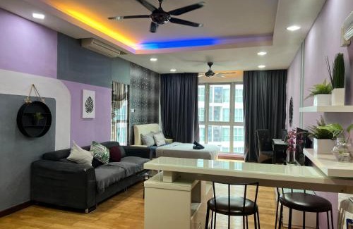 Chow Kit Apartamento | Regalia sky pool klcc by pasira home