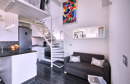 Cisano Apartamento | Regarda - moderno estudio "the beach", vista al lago cerca de la playa
