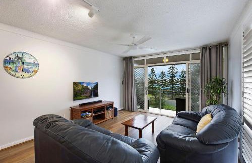 The Entrance North Apartamento | Regency Court 4
