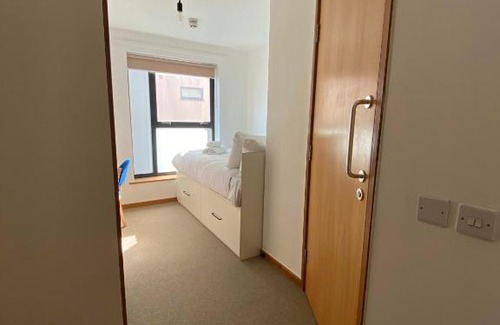 Cheltenham Hotel | Regency Hall Smart Cheltenham Ensuite Rooms d