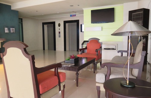 Poblacion District Hotel | Regency Inn