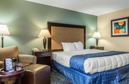 New London Hotel | REGENCY Inn & SUITES NEW LONDON MYSTIC