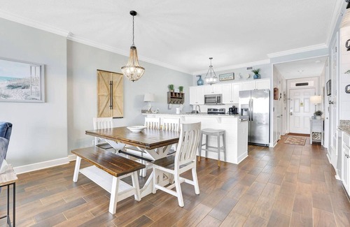 Orange Beach East Apartamento | Regency Isle 806 2 BR 2 5 BA Gulf-front A