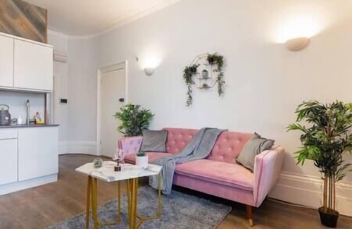 St. Pancras Apartamento | Regent's Square Serenity - 5ppl