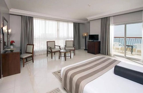 Sheraton Road -Sakkala Complejo | Regina Resort and Aqua Park Hurghada