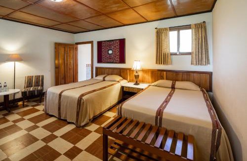 Panajachel Hotel | Regis Hotel Spa