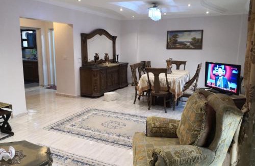 Al Rehab Apartamento | Rehab City Apartment