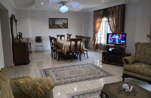 Al Rehab Apartamento | Rehab City Apartment