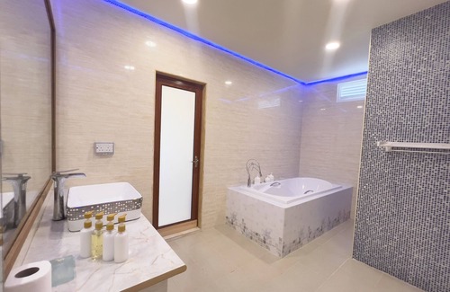 Maafushi Casa | Rehendhi Villa