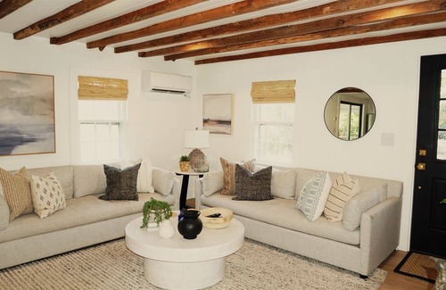 The Pines Cabaña | REHOBOTH BEACH- In Town Boutique Cottage! 3 BD & 2 BA