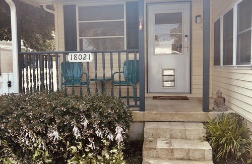 Rehoboth Beach Casa | Rehoboth / Lewes Beach Bungalow - Pet Friendly