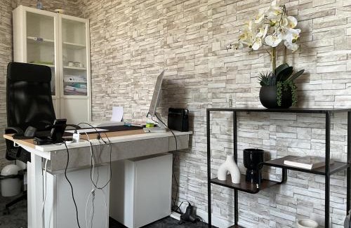 La Courneuve Apartamento | REI Apartment, Cozy and Stylish