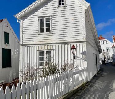 Skudeneshavn Apartamento | Reinertsenhuset
