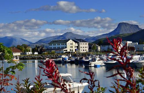 Sorkjosen Hotel | Reisafjord Hotel