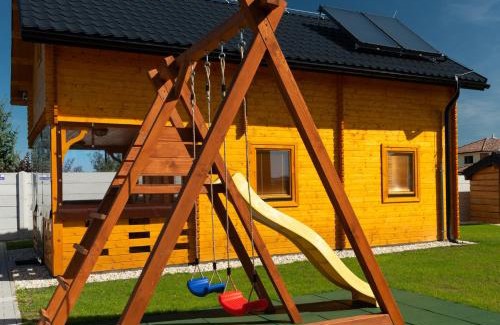 Velky Slavkov Casa | Rekreačné chaty Bedolandia