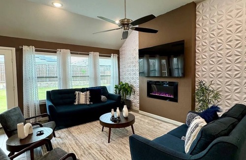 Royse City Casa | Relacing and spacious 4-bedroom house in welcoming Royse City