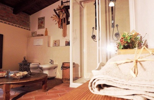 Taino Cama Y Desayuno | Relais Cascina al Campaccio