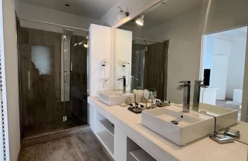 Ischia Porto Hotel | Relais Corte degli Aragonesi
