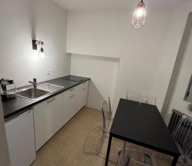 Arzo Apartamento | Relais Flora Arzo Appartamento superior di vacanza con posteggio