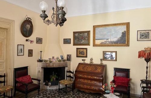 Polizzi Generosa Casa | Relais - Galleria Gagliardo