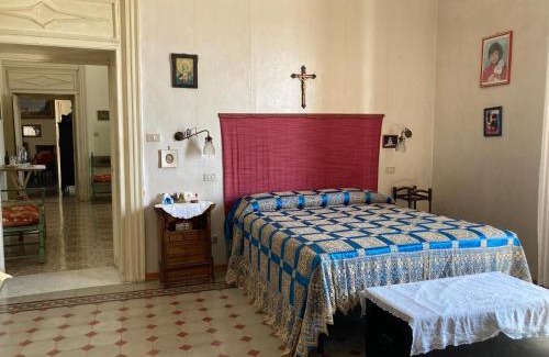 Polizzi Generosa Casa | Relais - Galleria Gagliardo