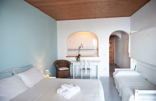 Casamicciola Terme Hotel | Relais Paradise Villa Janto'