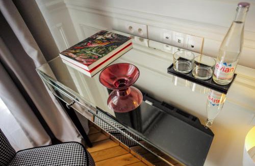 Grenelle Cama Y Desayuno | Relais12bis Bed & Breakfast By Eiffel Tower