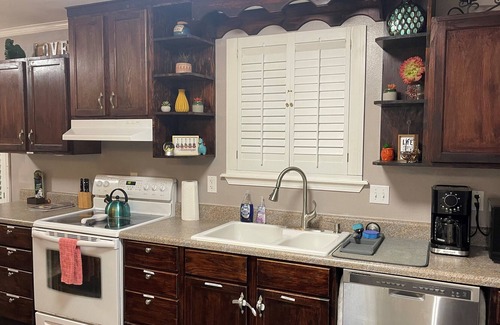 Gautier Casa | Relax and Enjoy this home on the Bayou