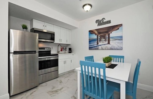 Poinsettia Heights Apartamento | ¡Relájate y disfruta de la playa de Fort Lauderdale!