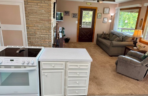 Fall River Cabina | Relax and recharge at The Spot