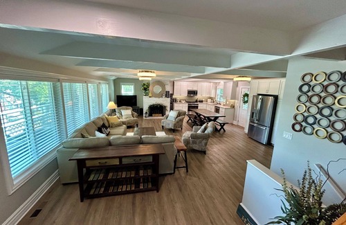 Wonder Lake Casa | Relax and recharge! Charming lake view house in quaint Wonder Lake, IL!